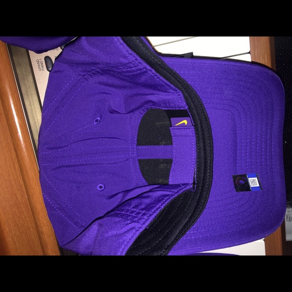 LSU - Picture 3 of 3